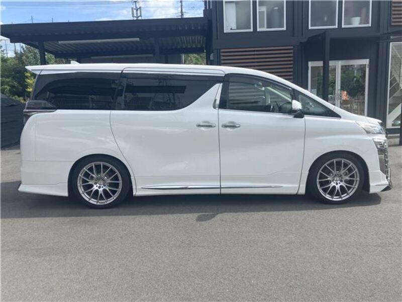 VELLFIRE