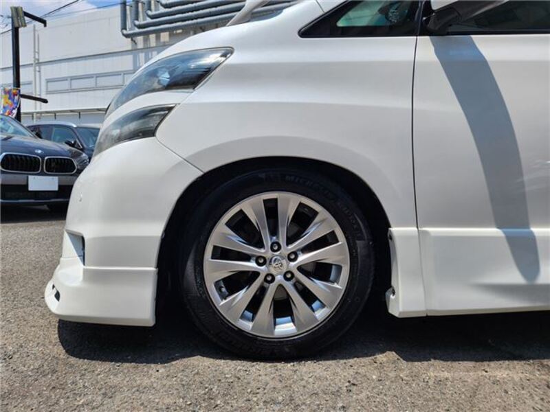 VELLFIRE