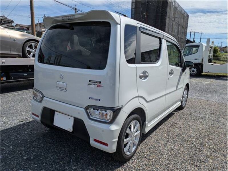 WAGON R