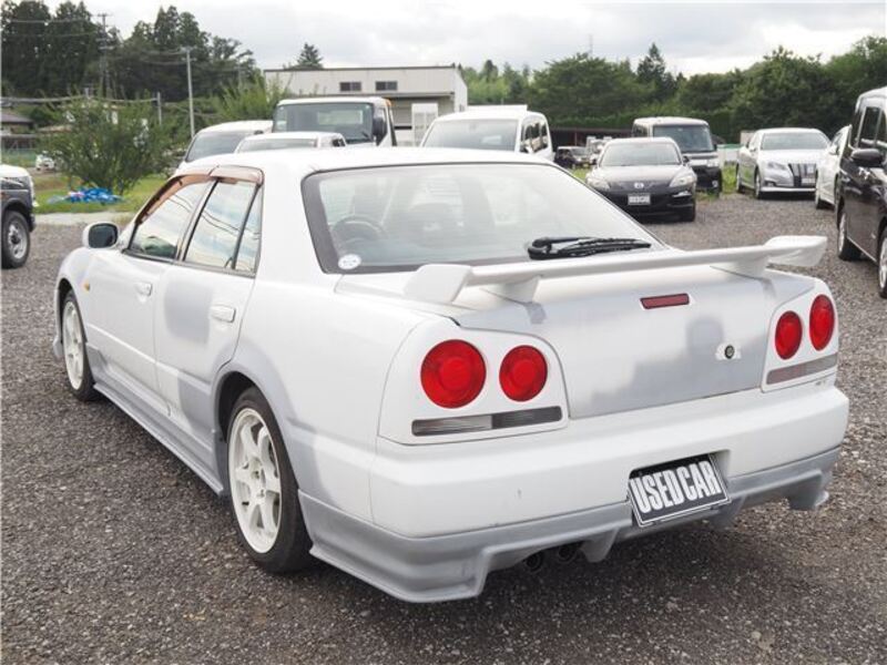 SKYLINE