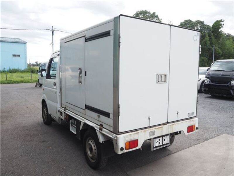 CARRY TRUCK