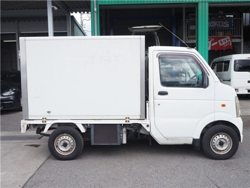 CARRY TRUCK