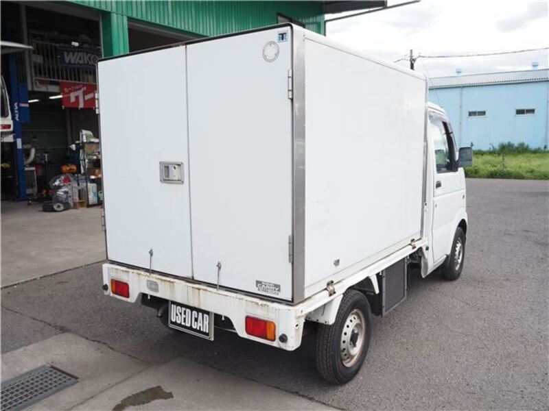 CARRY TRUCK