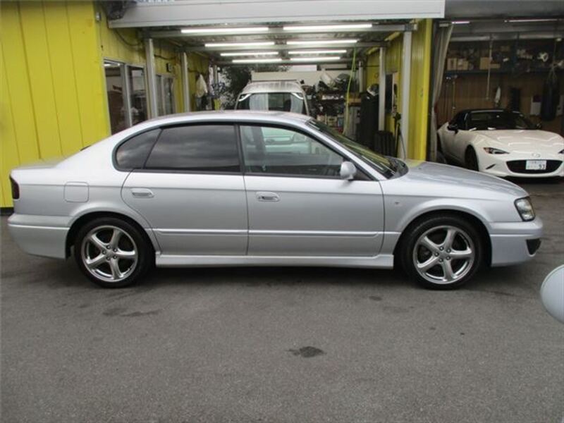 LEGACY B4