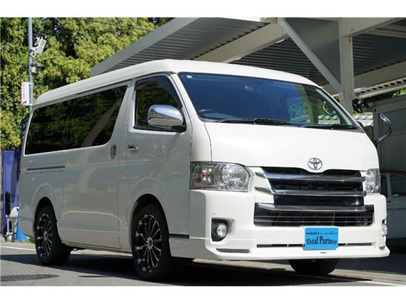 HIACE VAN