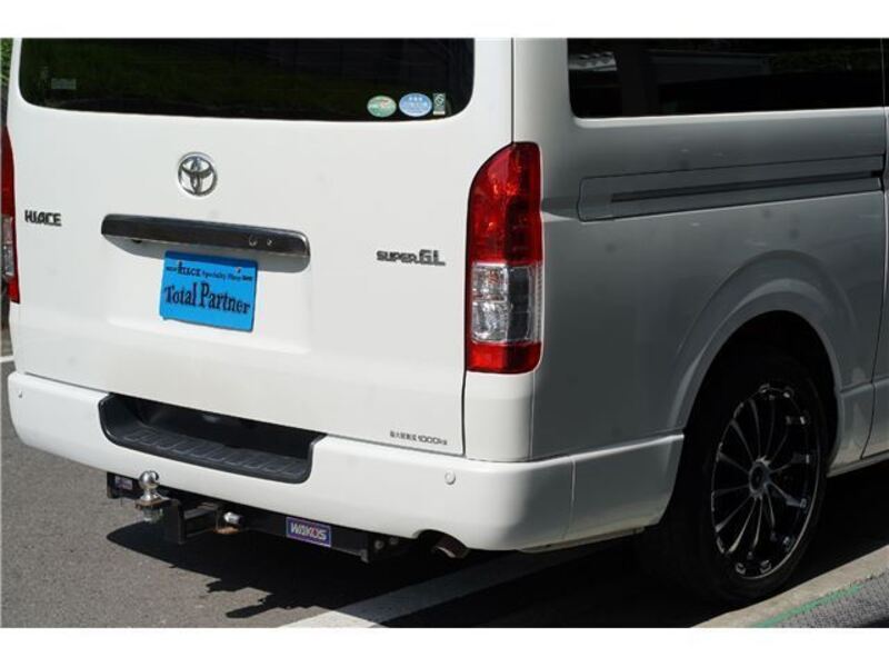 HIACE VAN