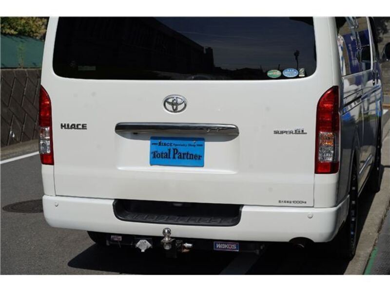 HIACE VAN