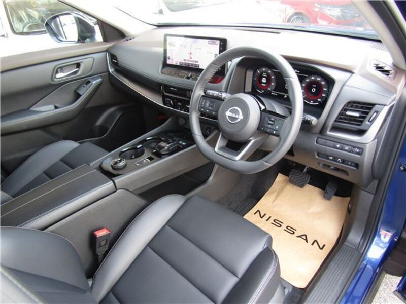 X-TRAIL