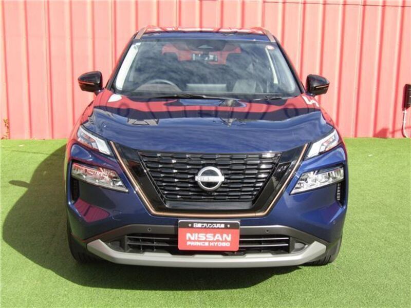 X-TRAIL