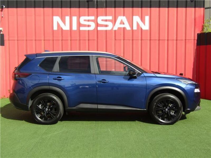 X-TRAIL