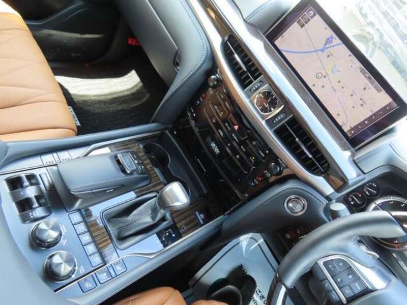 LX