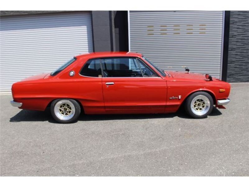 SKYLINE