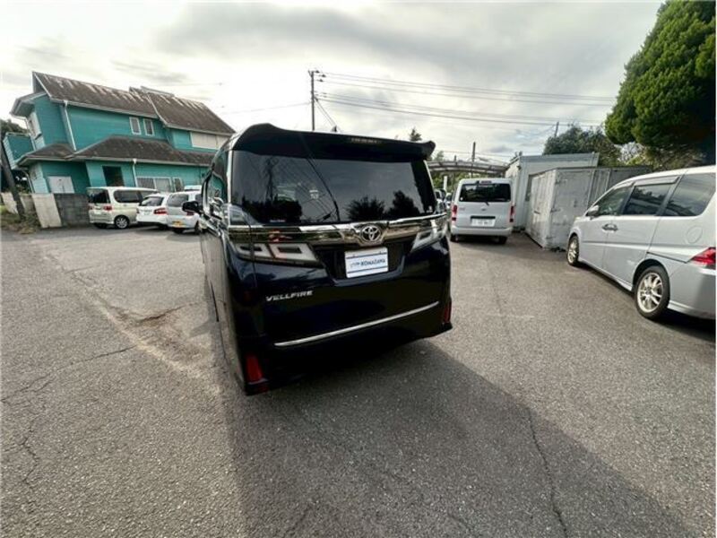 VELLFIRE