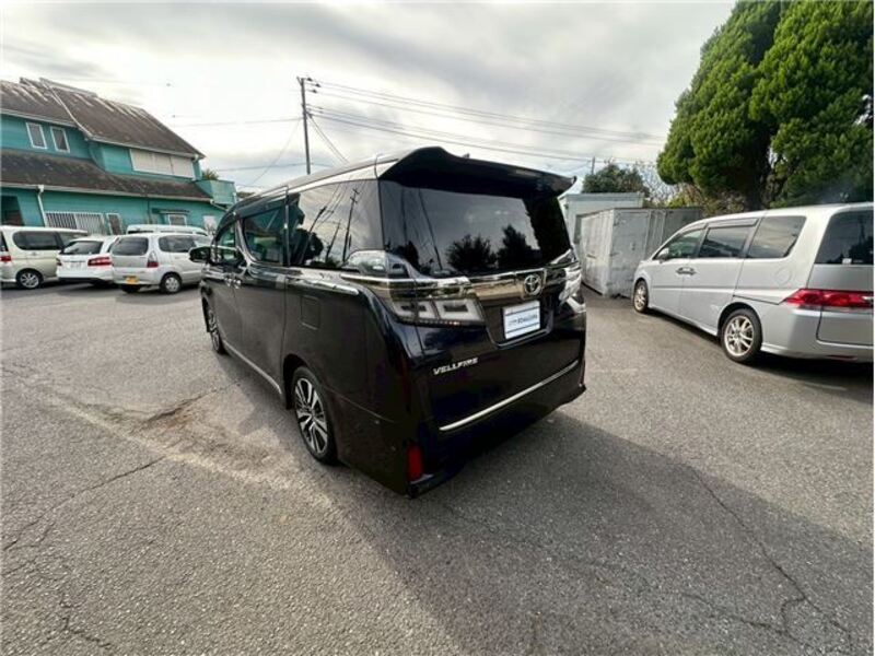 VELLFIRE