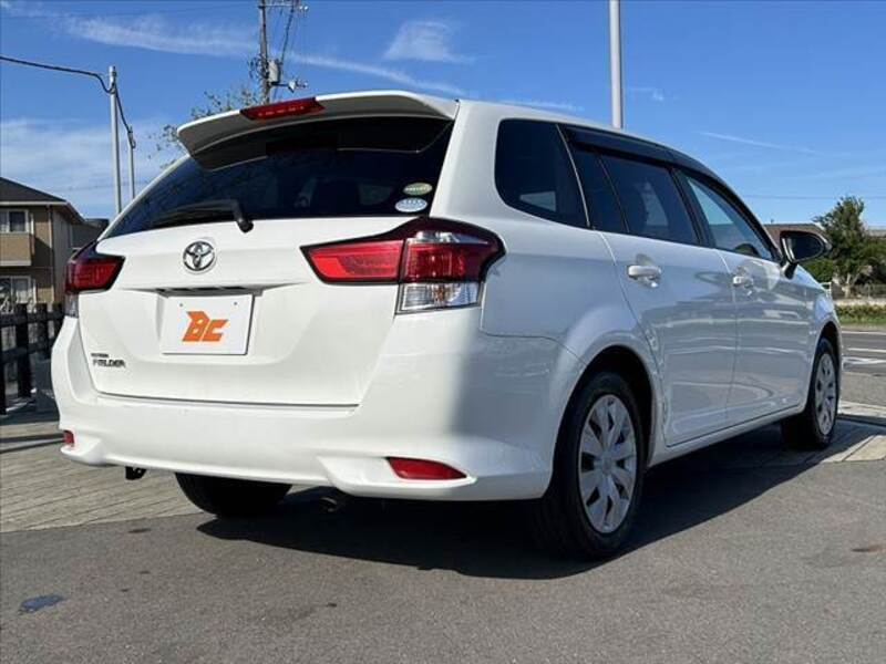 COROLLA FIELDER