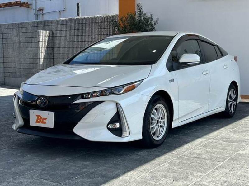 PRIUS PHV
