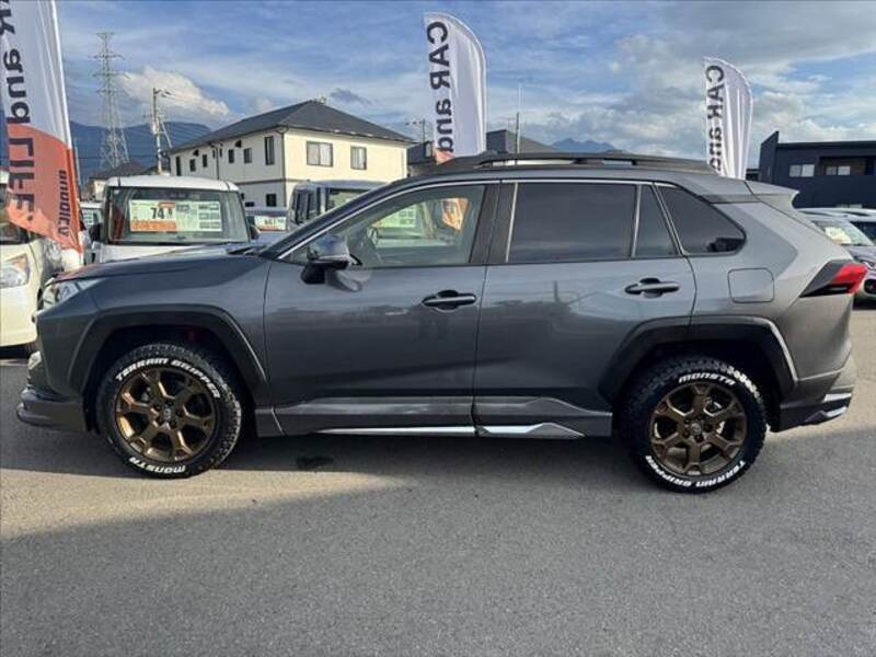 RAV4
