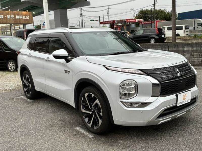 OUTLANDER PHEV