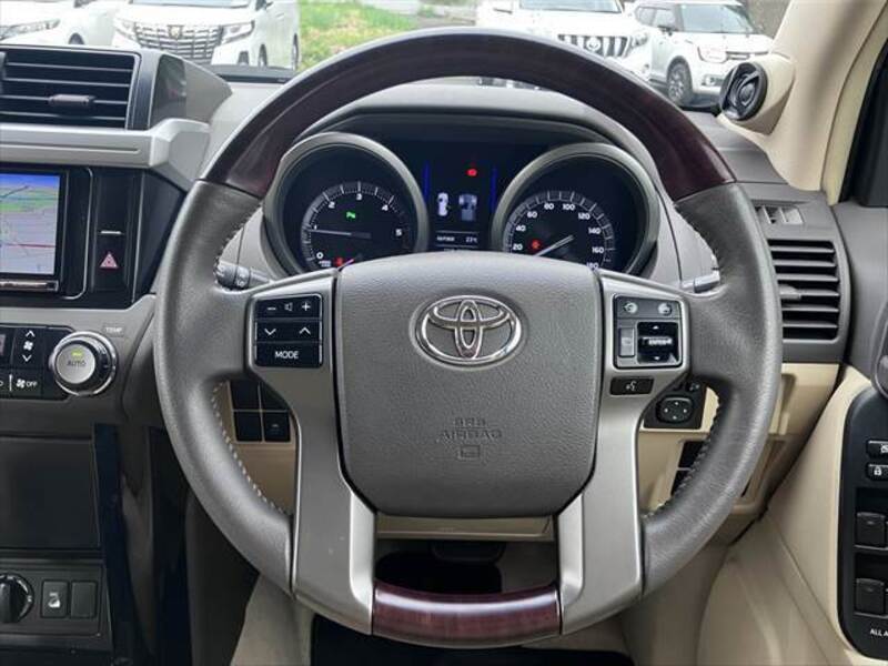 LAND CRUISER PRADO