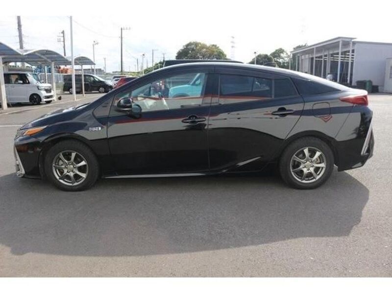 PRIUS PHV