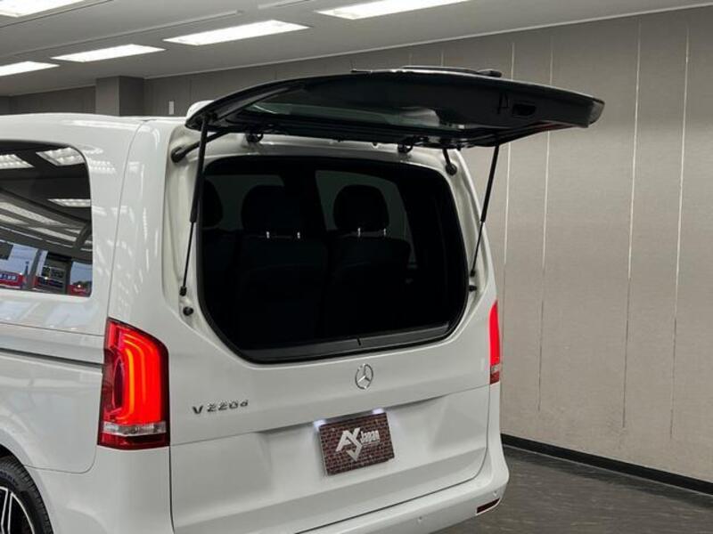 V-CLASS
