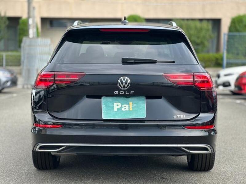 GOLF VARIANT