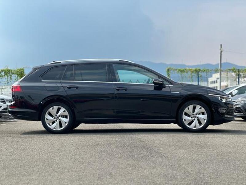 GOLF VARIANT