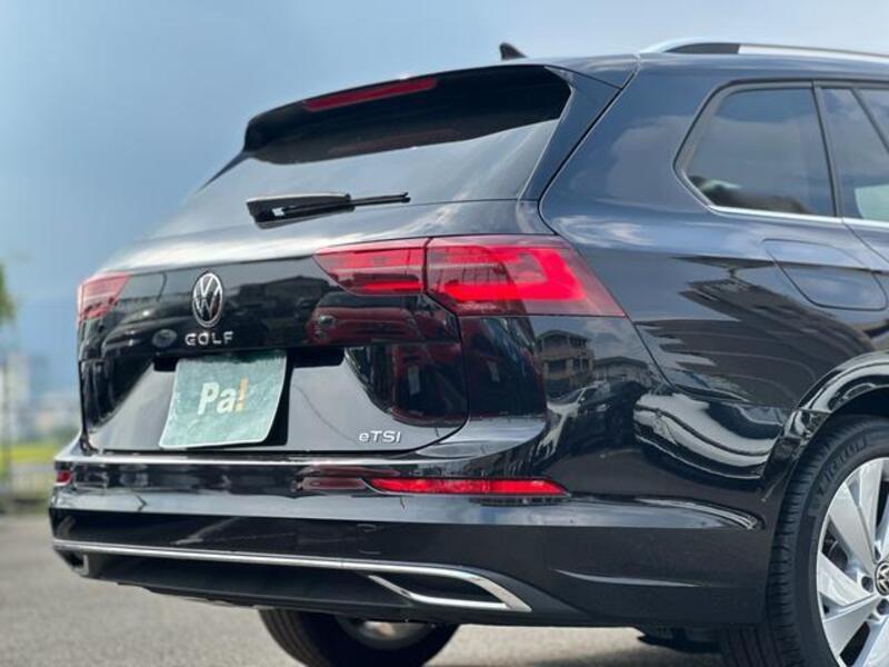 GOLF VARIANT