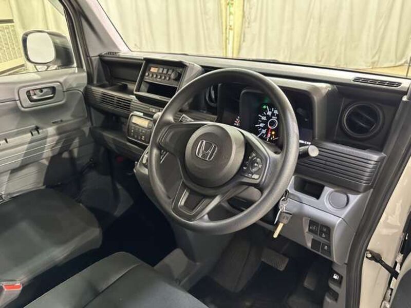N-VAN