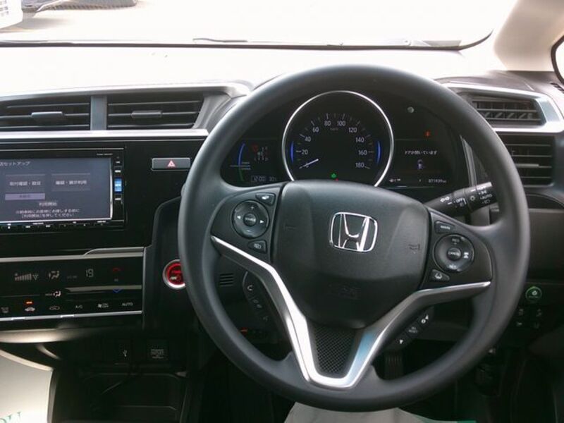 FIT HYBRID