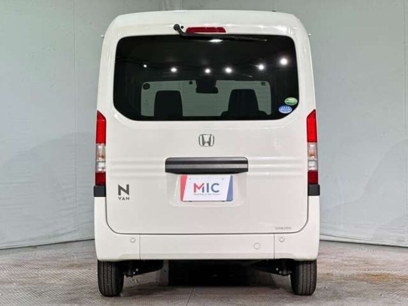 N-VAN