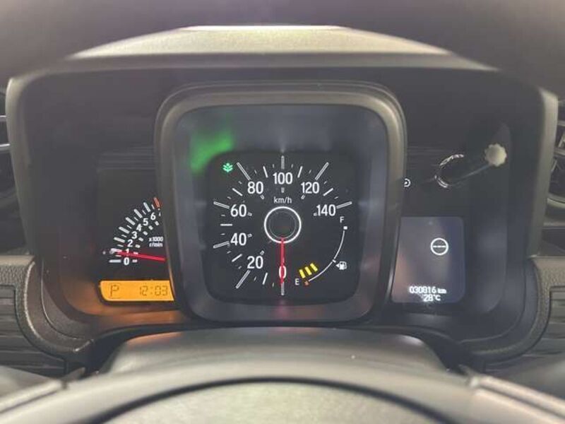 N-VAN