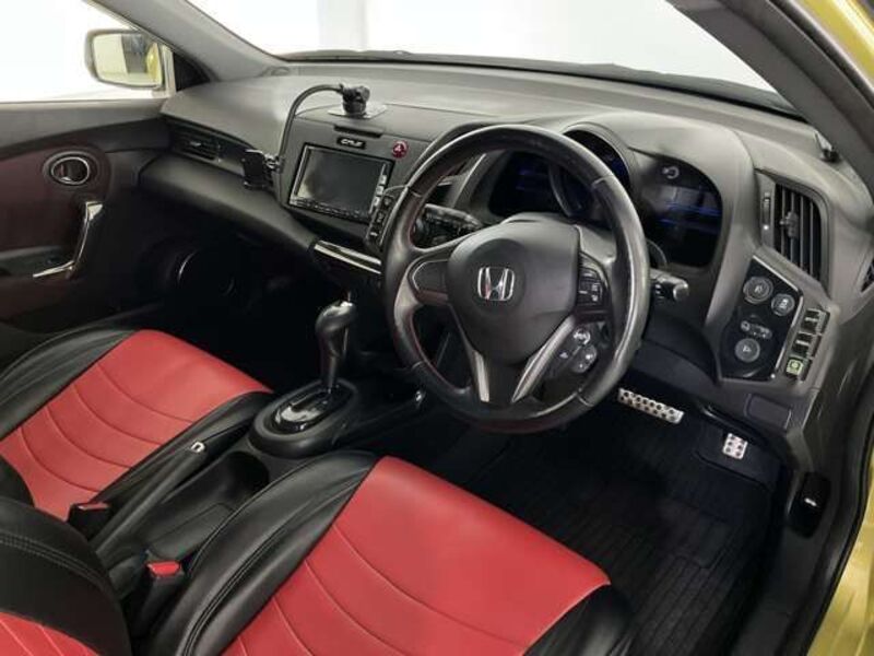 CR-Z