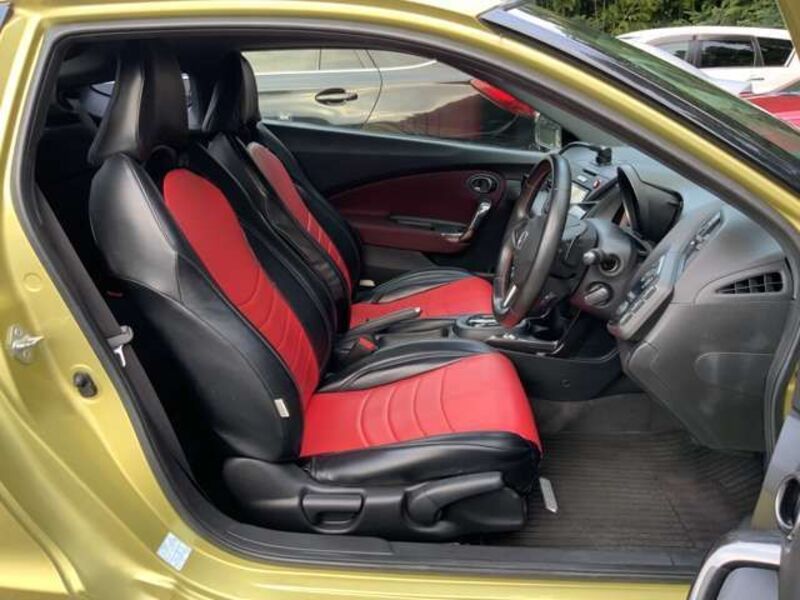 CR-Z