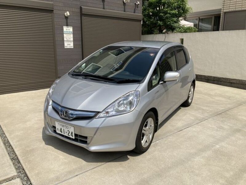 FIT HYBRID-0