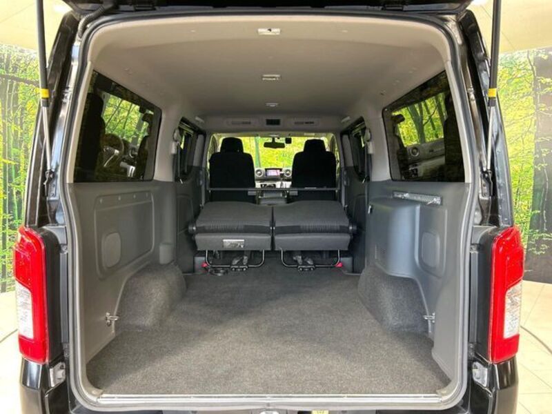 NV350 CARAVAN