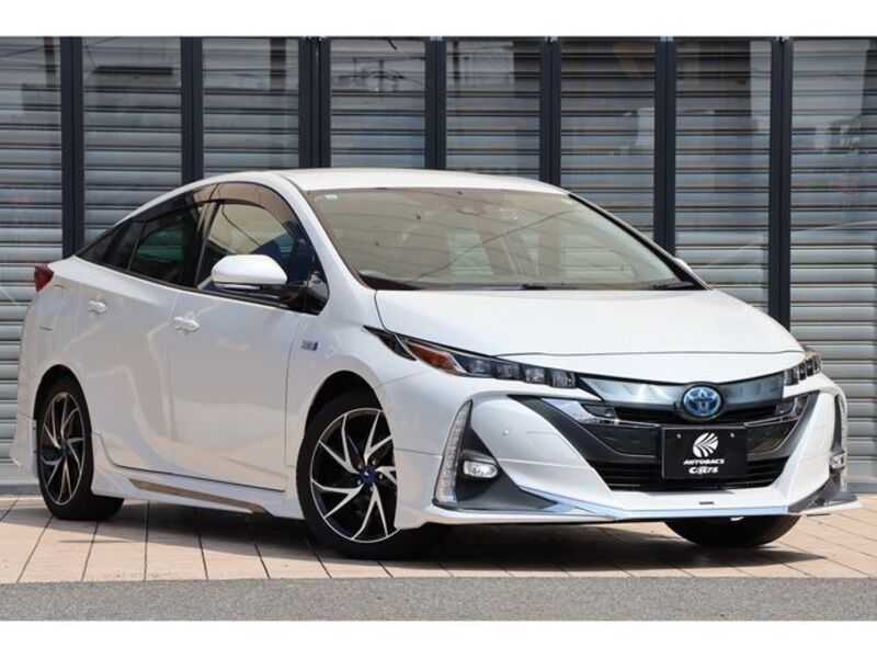 PRIUS PHV