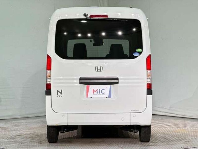 N-VAN