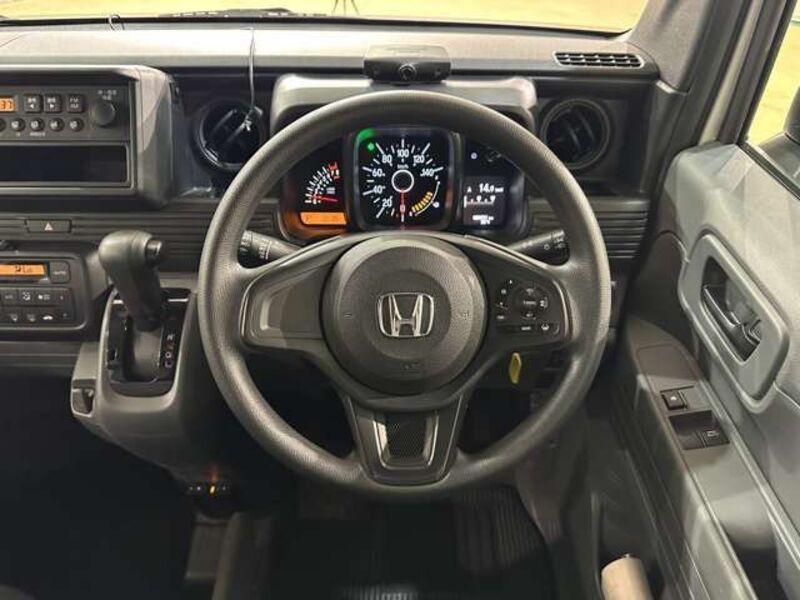 N-VAN