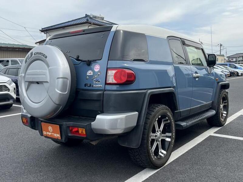 FJ CRUISER