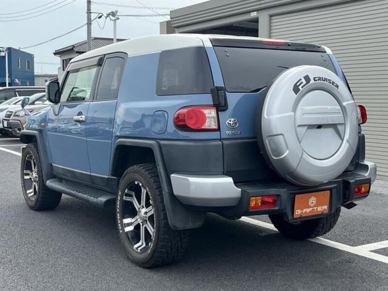 FJ CRUISER