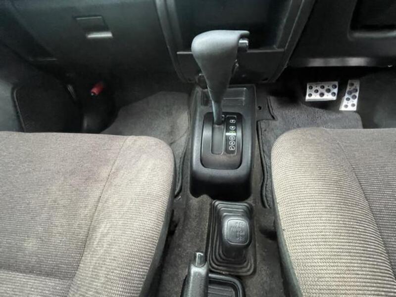 PAJERO MINI
