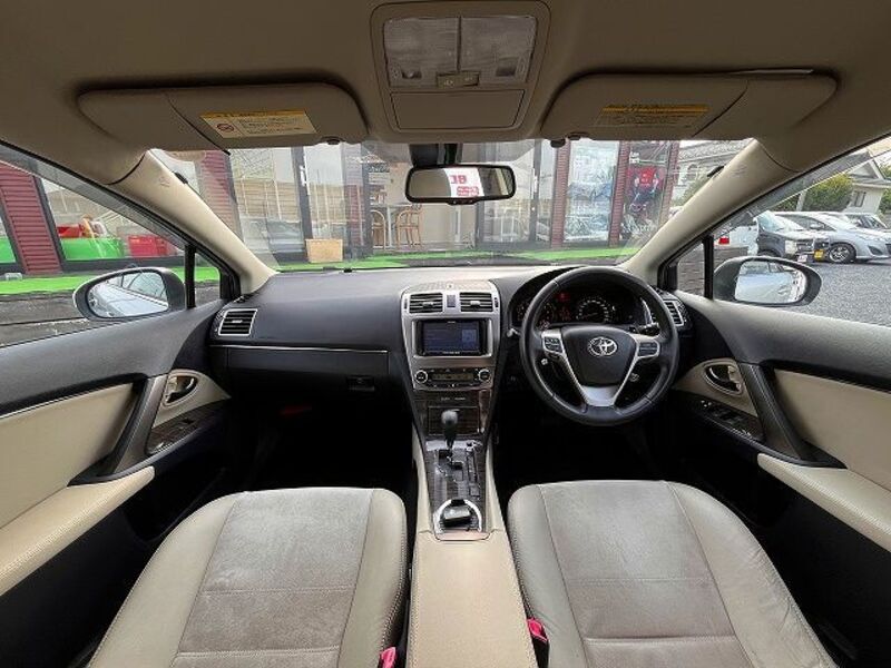 AVENSIS WAGON