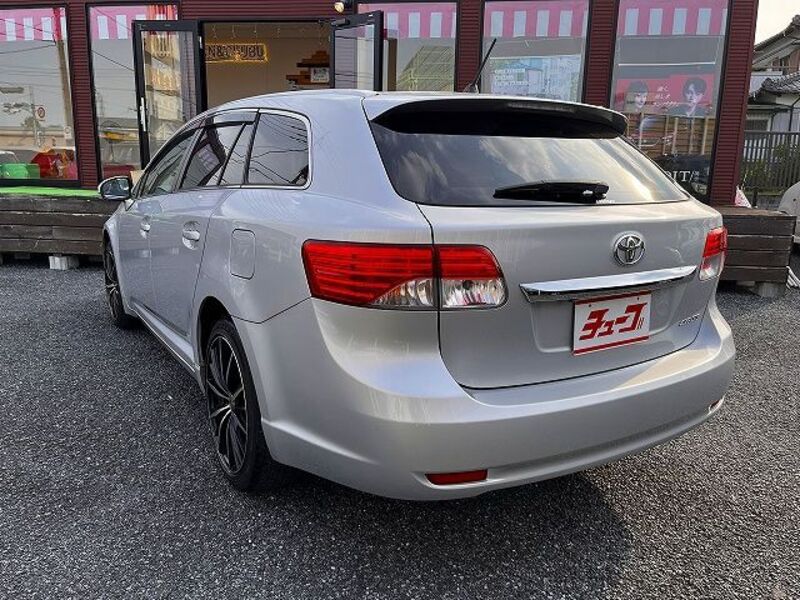 AVENSIS WAGON