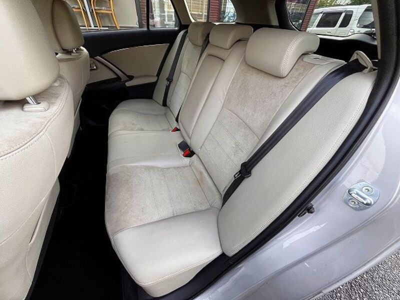 AVENSIS WAGON