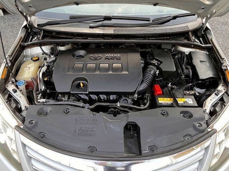 AVENSIS WAGON