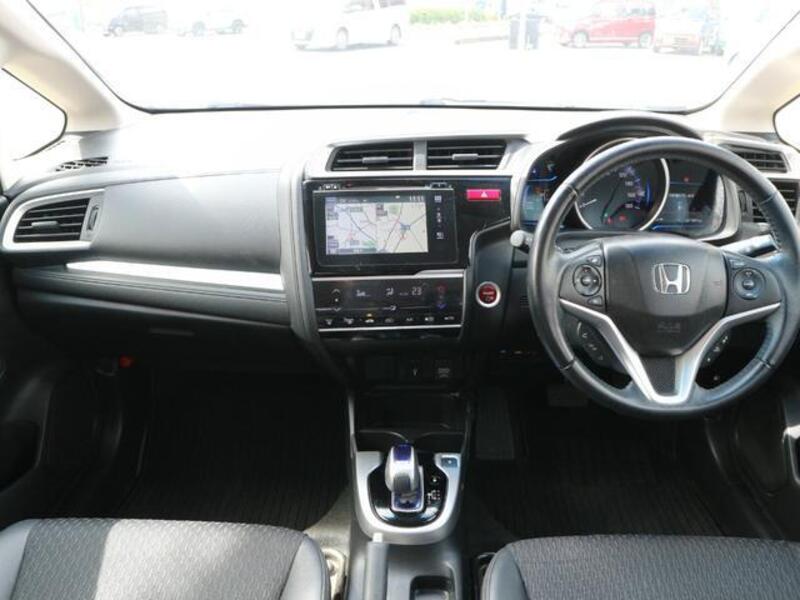 FIT HYBRID