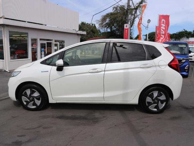 FIT HYBRID