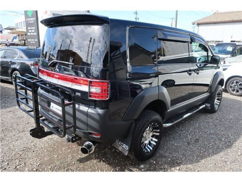 DELICA D5