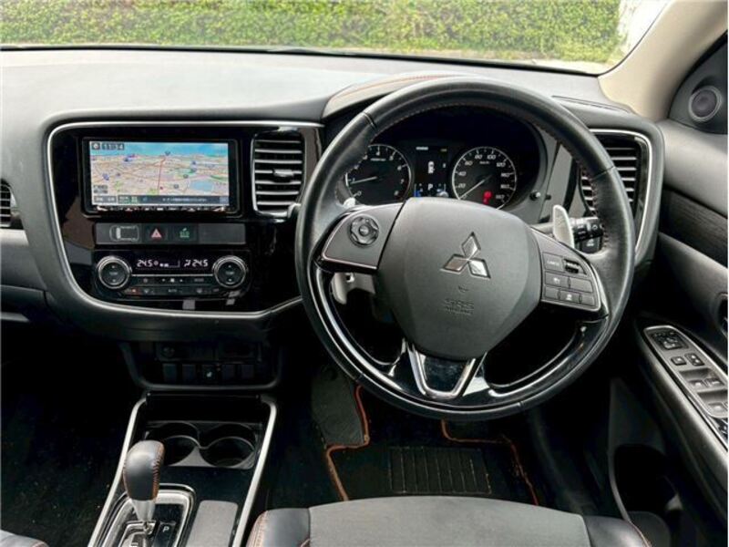 OUTLANDER